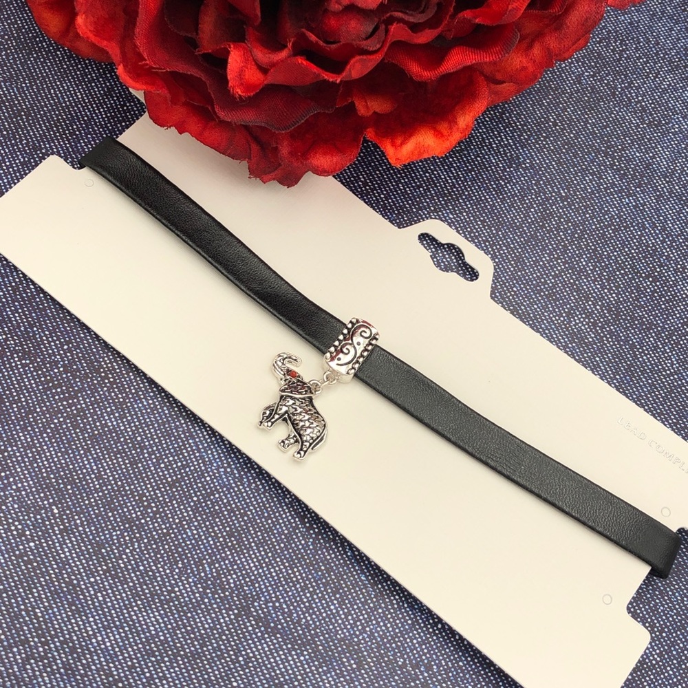 🌼 Houndstooth Red Eye Elephant Charm PU Leather Choker Necklace